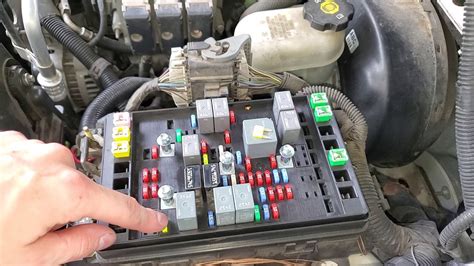 2000 trailblazer power distribution box|2002 trailblazer cigar lighter diagram.